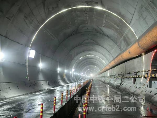 4b969053bfe6ddd8f26cc06d1332ad52_compress